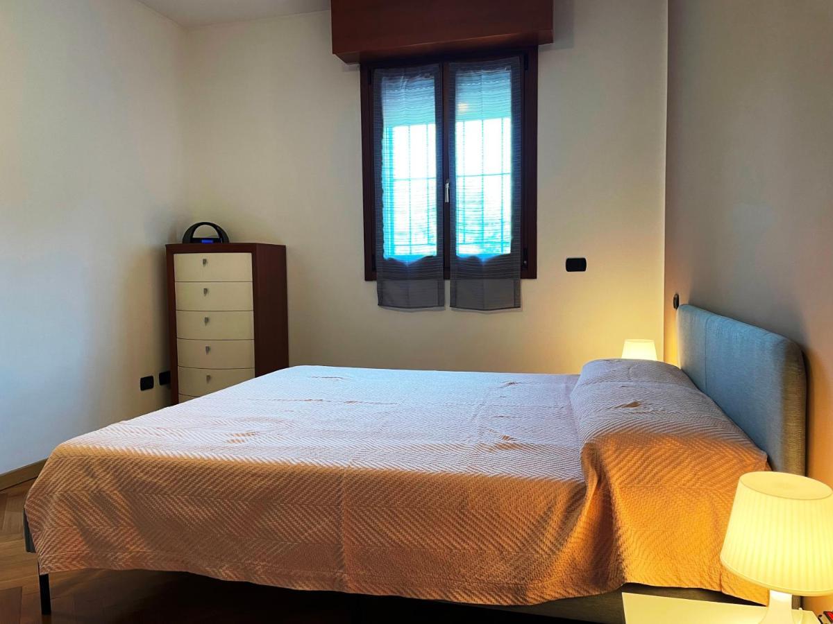 Appartamento Pero Fiera Milano Figino Buitenkant foto